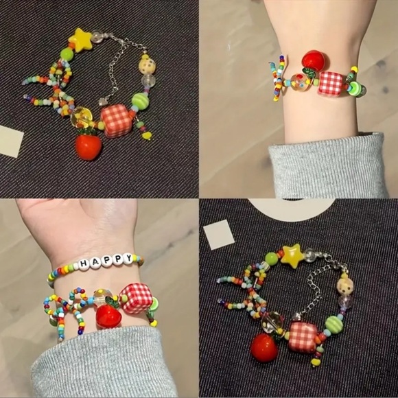 NWT Colorful Beaded Apple Star Bracelet in Multi - Picture 5 of 5
